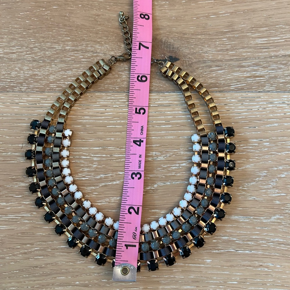 Black gray white and gold beaded collar necklace - Picture 4 of 8